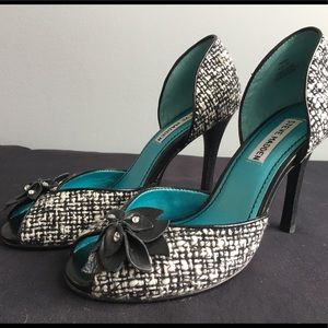 Steve Madden Tweed Peep Toe Heels
